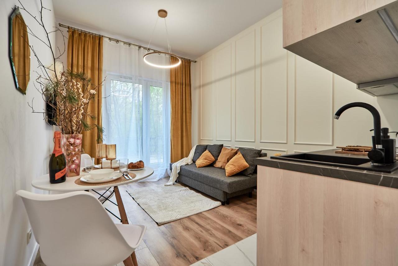 Superapart Marywilska 68B Warsaw Exterior photo